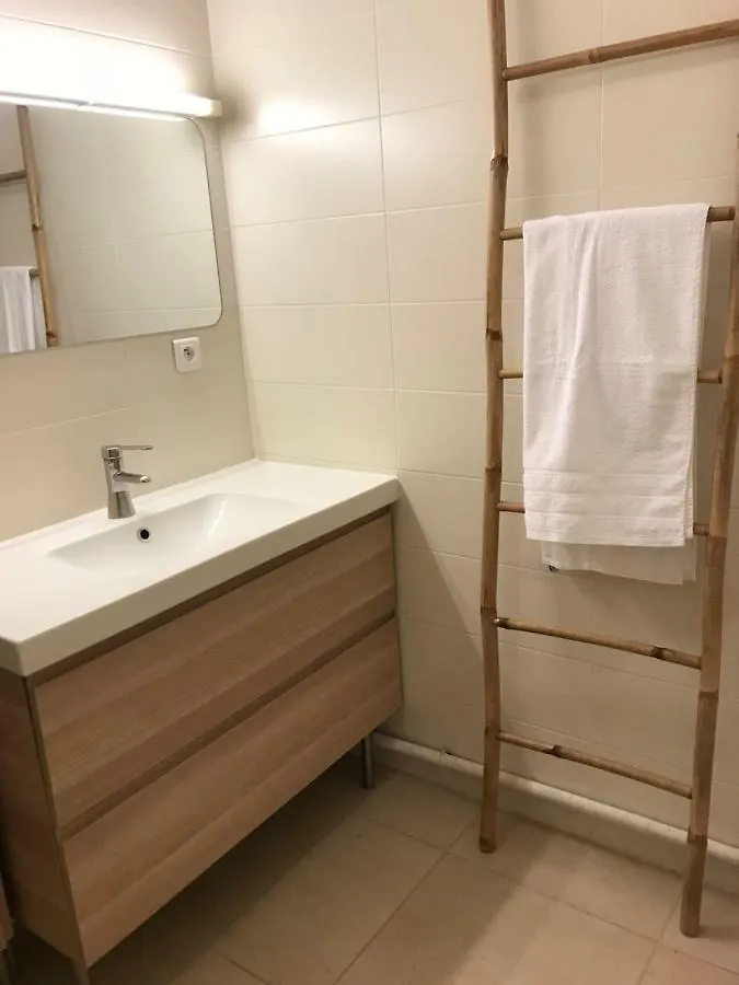 Appartement à 2 pas de la mer Cannes 0*,  France